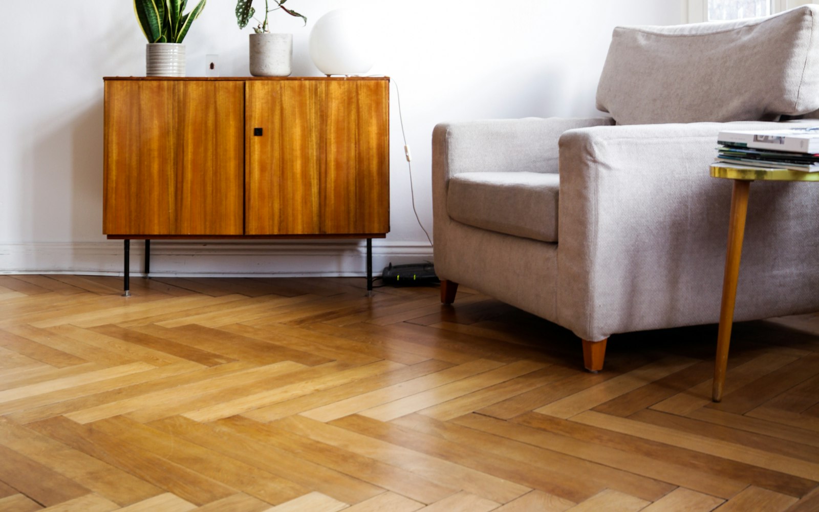 Flooring Installation & Refinishing
